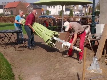 Molenstichting plaatst parasols